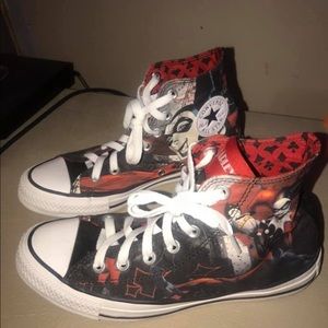 Harley Quinn Converse
